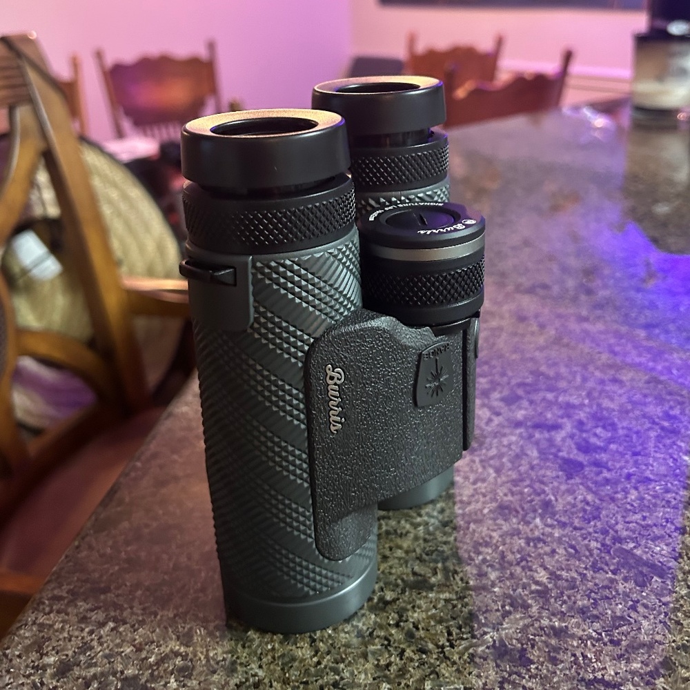 Brand New Burris Signiture LRF Binoculars 10x42